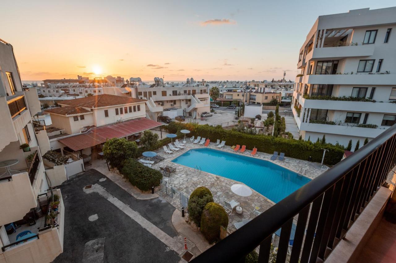 Alexis Apartments - Lovely 2-Bedroom With Swimming Pool Пафос Экстерьер фото
